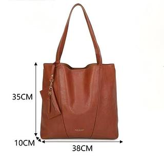 NOVIDADE-PAVÃO DE OURO